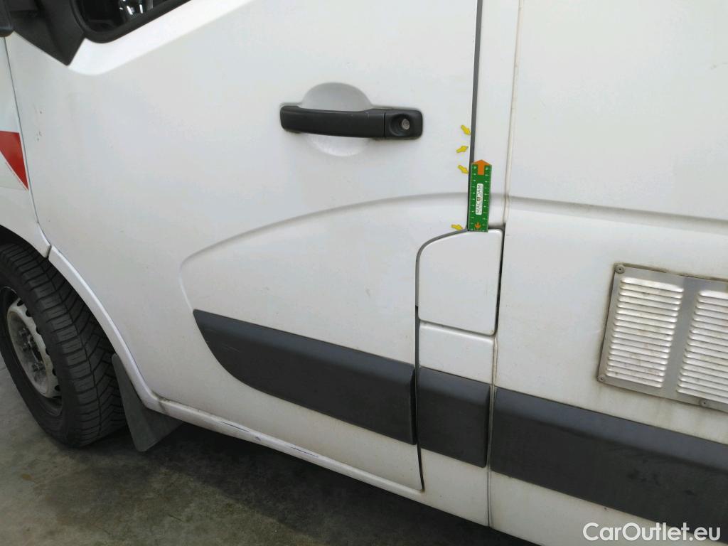  Renault  Master  Fourgon L2H2 3 5 Grand Confort dCi 130CV BVM6 E6 #136