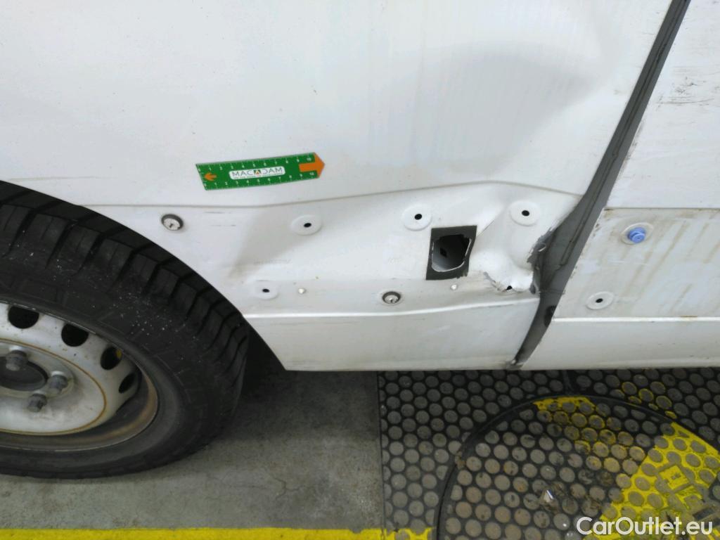  Renault  Master  Fourgon L2H2 3 5 Grand Confort dCi 130CV BVM6 E6 #76