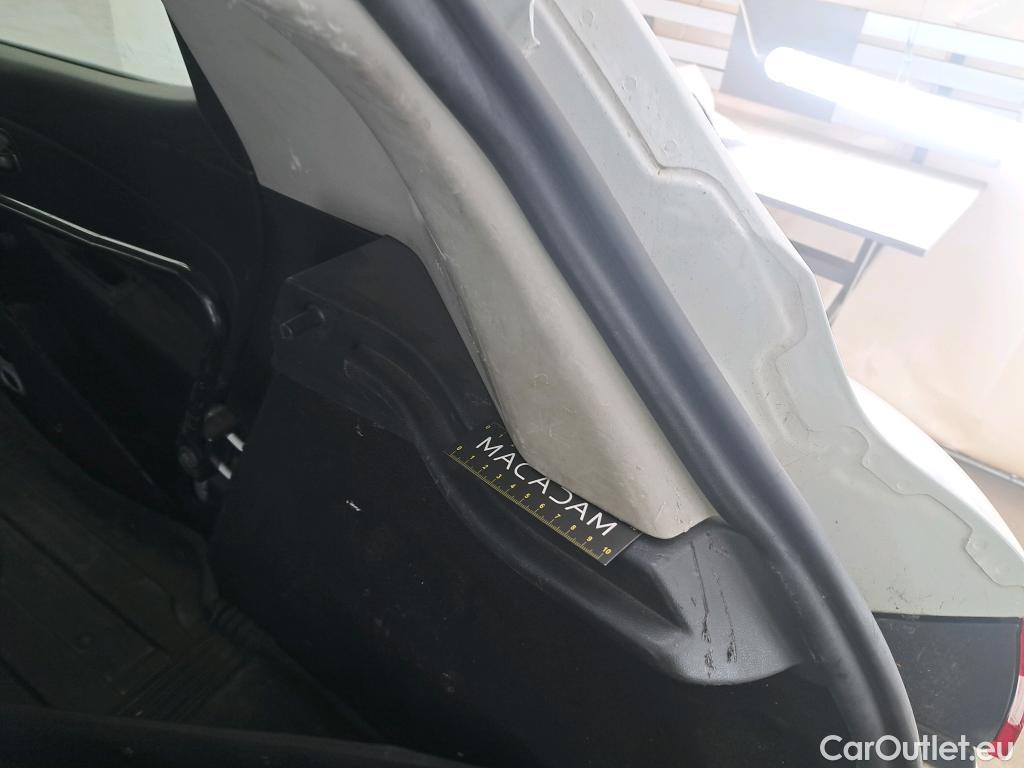  Renault  Clio  IV Air 1.5 dCi 75CV BVM5 E6 #50