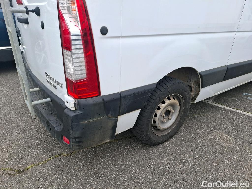  Renault  Master  III Fourgon L2H2 3 5 Grand Confort dCi #34