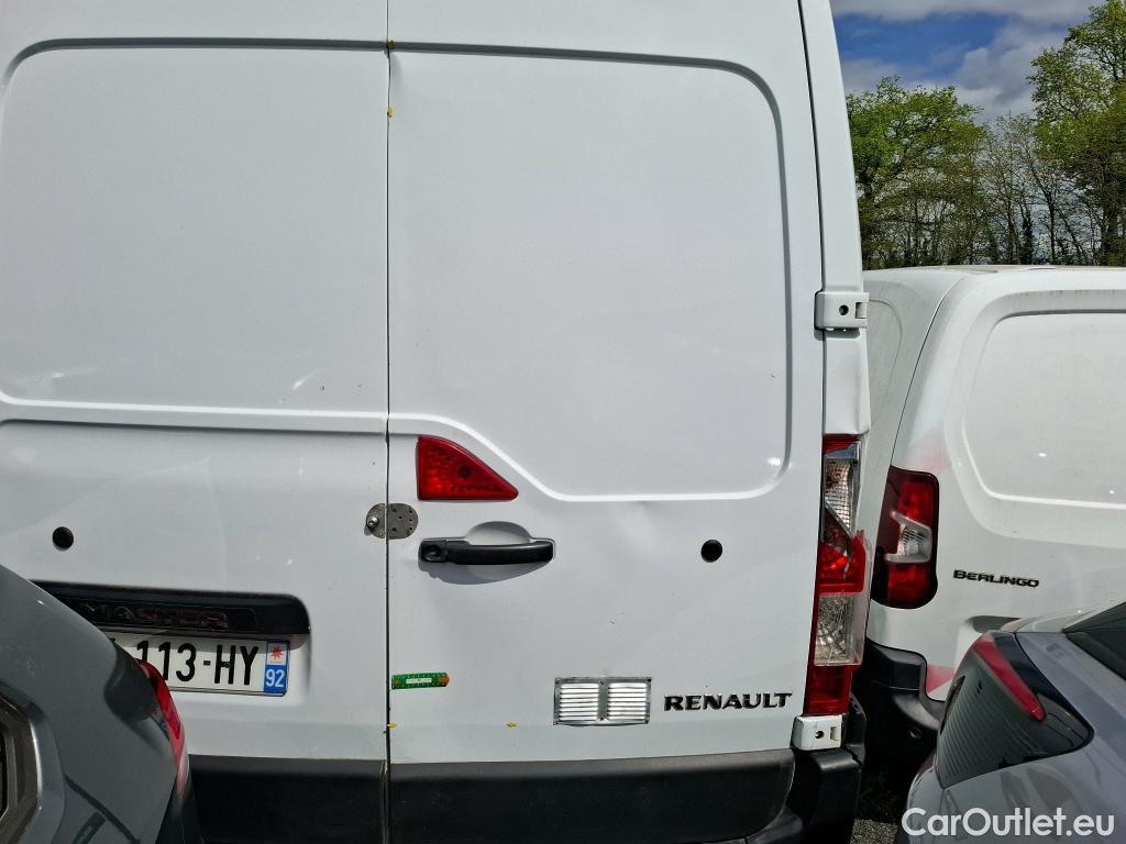  Renault  Master RENAULT  / 2014 / 4P / Fourgon tôlé &FG GCf Trac F3300 L2H2 dCi 110 Euro6 #18
