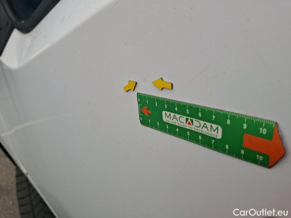  Renault  Master  III Fourgon L2H2 3 5 Grand Confort dCi #55