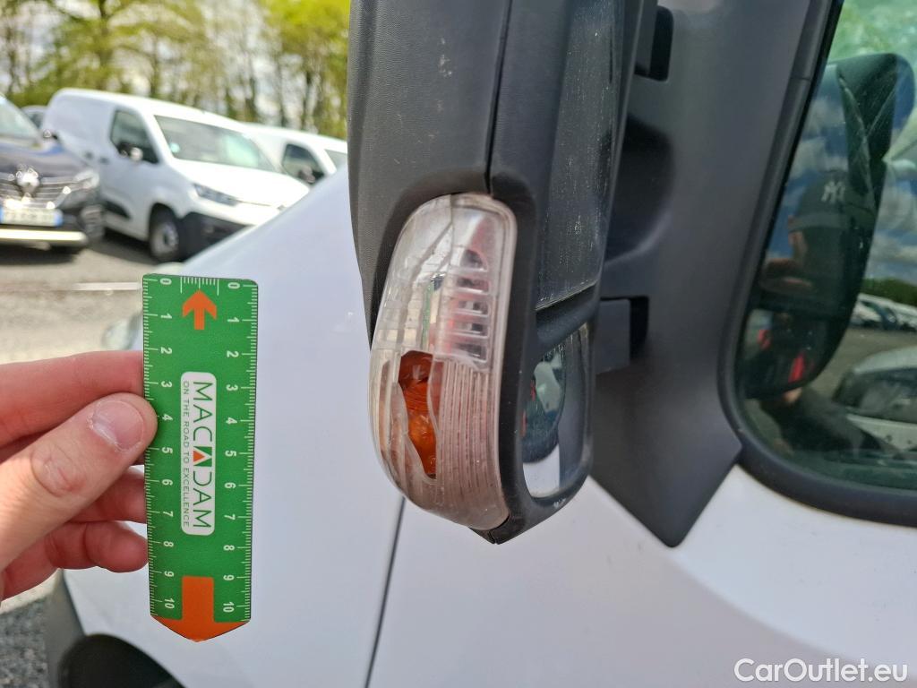  Renault  Master RENAULT  / 2014 / 4P / Fourgon tôlé &FG GCf Trac F3300 L2H2 dCi 110 Euro6 #73