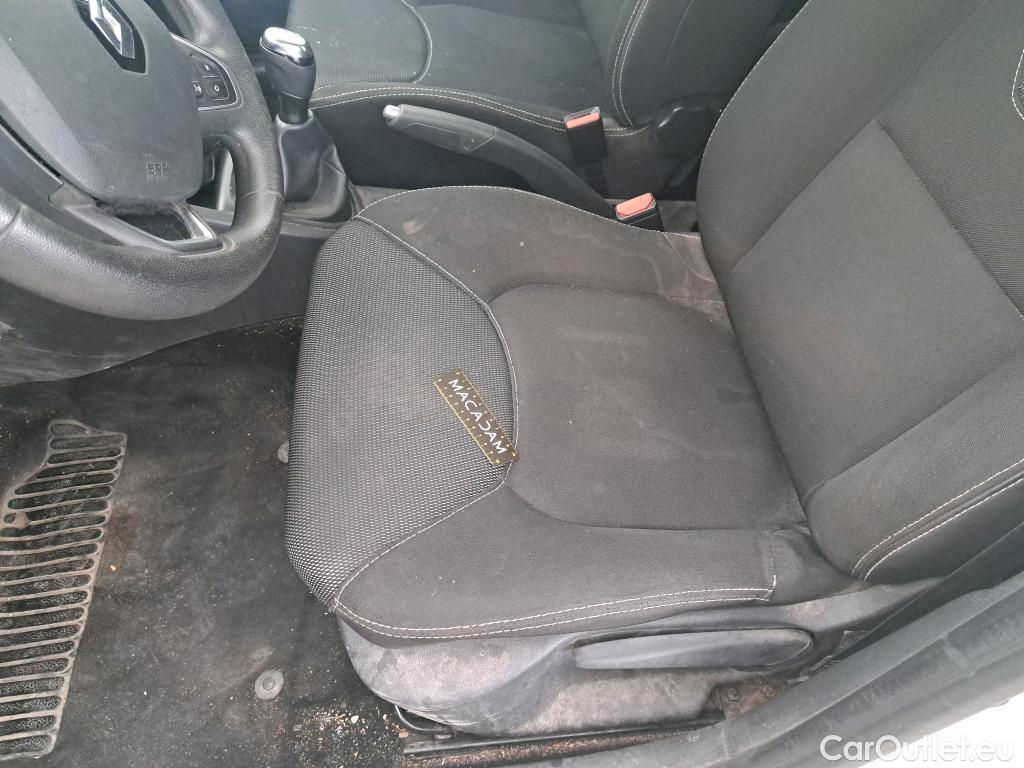  Renault  Clio  IV Air 1.5 dCi 75CV BVM5 E6 #15