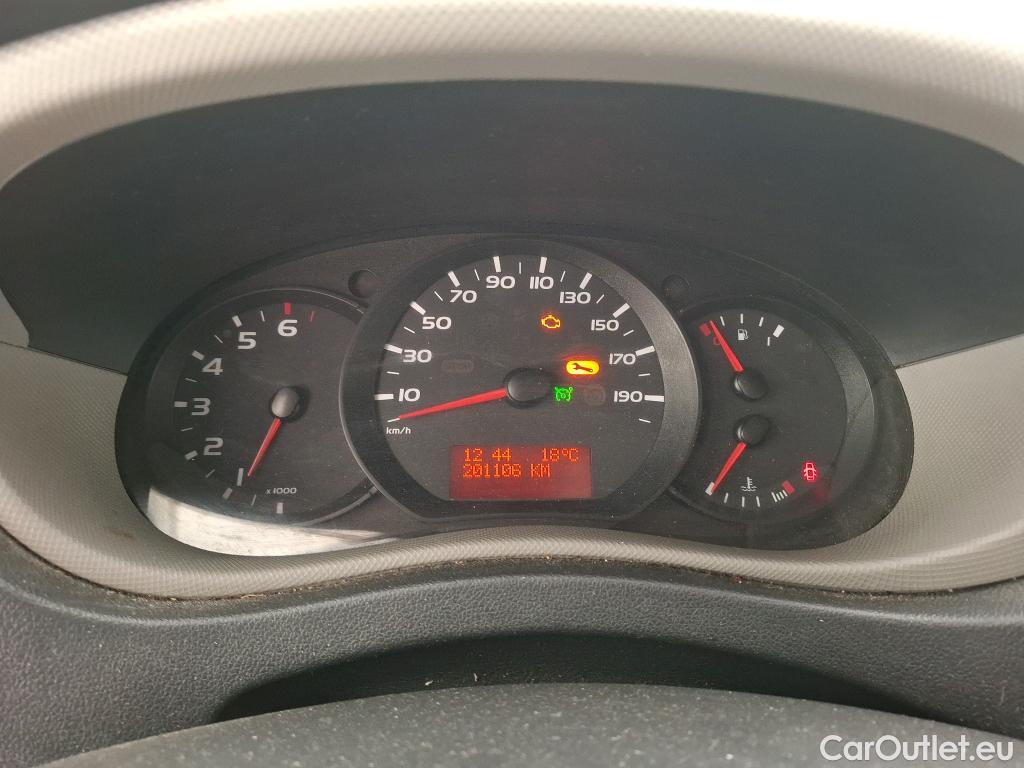  Renault  Master RENAULT - VU 4p VNA FG-CF TRAC F3500 L1H2 dCi 125EU5 fourgon tôlé #65