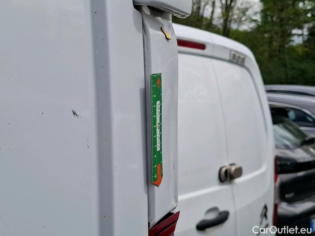  Renault  Master RENAULT  / 2014 / 4P / Fourgon tôlé &FG GCf Trac F3300 L2H2 dCi 110 Euro6 #29