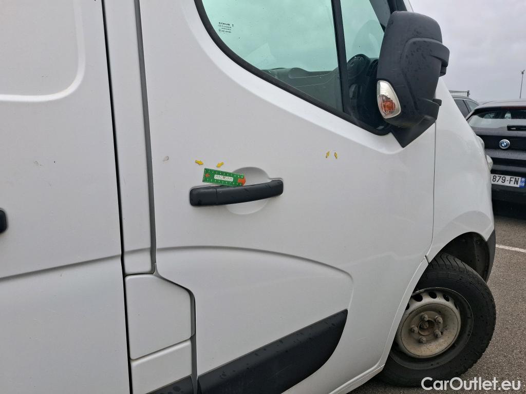  Renault  Master  III Fourgon L2H2 3 5 Grand Confort dCi #43
