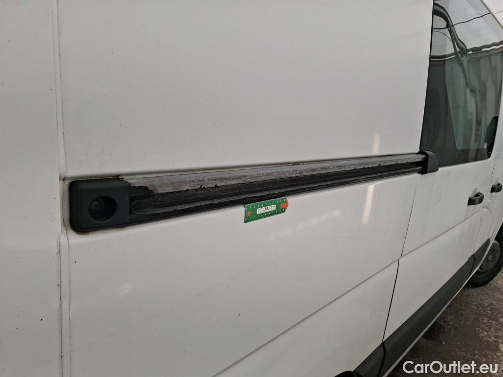  Renault  Master RENAULT - VU 4p VNA FG-CF TRAC F3500 L1H2 dCi 125EU5 fourgon tôlé #61