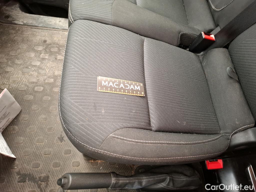  Renault  Trafic  Furgon Grand Confort L1H1 1200 1.6 dCi 120CV BVM6 E6 #21