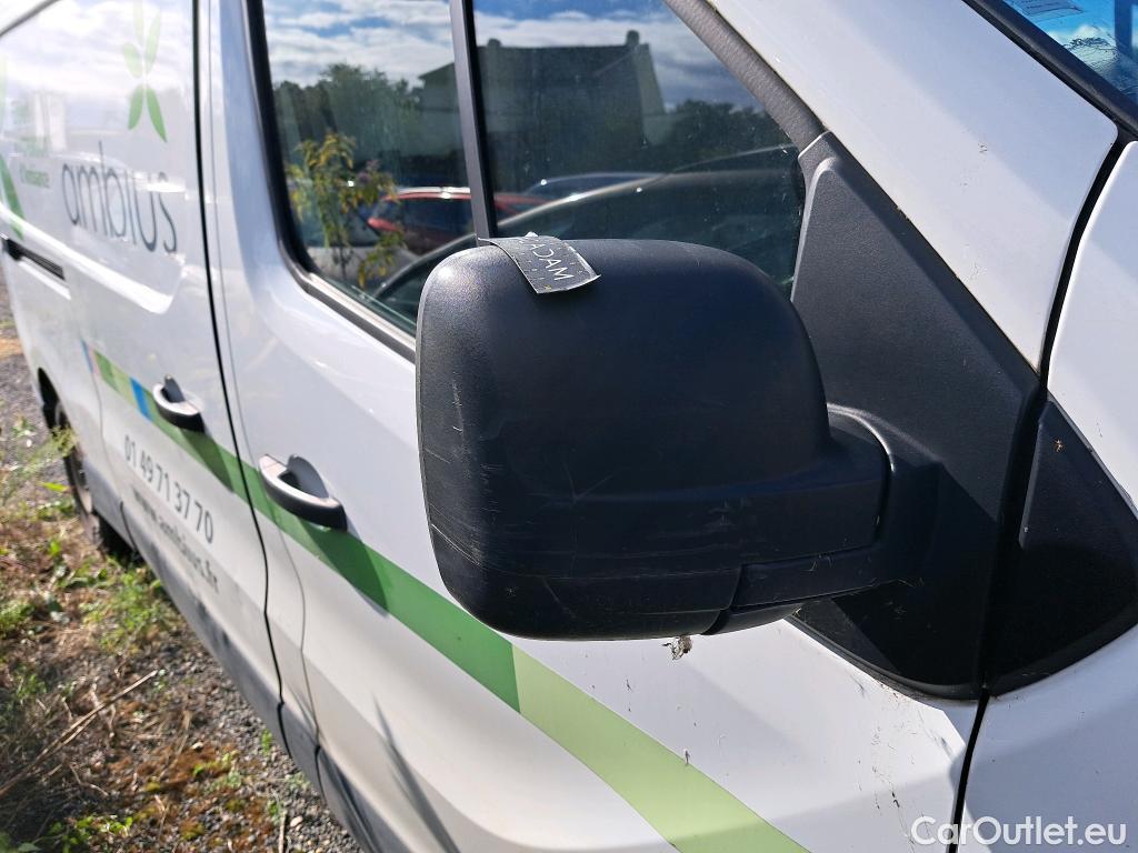  Renault  Trafic RENAULT  VU 4p VNA FG GCF L2H1 1200 dCi 95 E6 fourgon tôlé #43