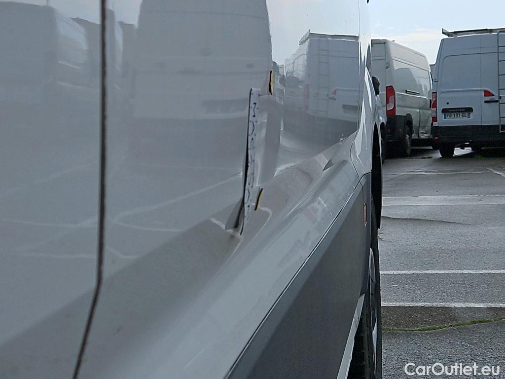  Volkswagen  Crafter VOLKSWAGEN  / 2017 / 4P / Fourgon tôlé 2.0TDI 102 30 L3H3 Business #38