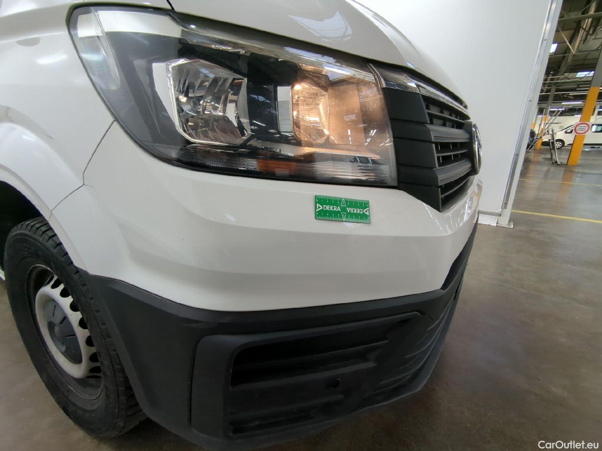  Volkswagen  Crafter VOLKSWAGEN  / 2017 / 4P / Fourgon tôlé 2.0 TDI 140 35 L3H3 Prop Business Line #23