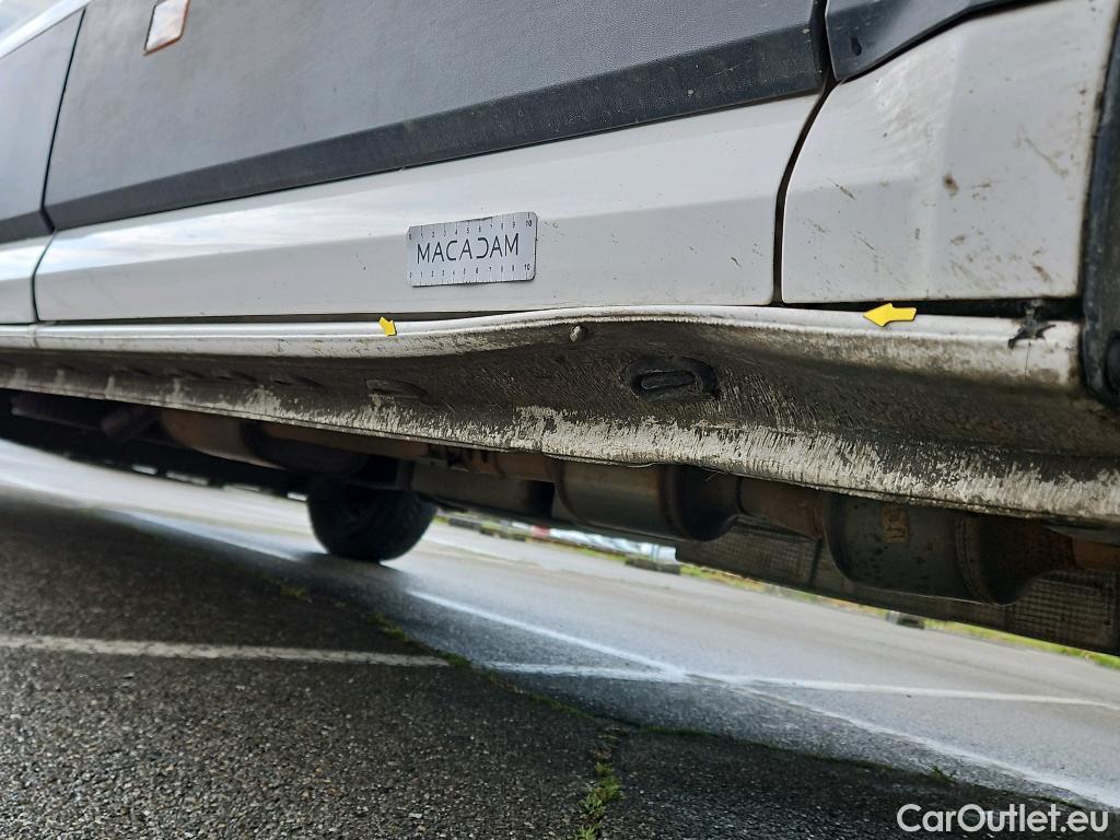  Volkswagen  Crafter VOLKSWAGEN  / 2017 / 4P / Fourgon tôlé 2.0TDI 102 30 L3H3 Business #3