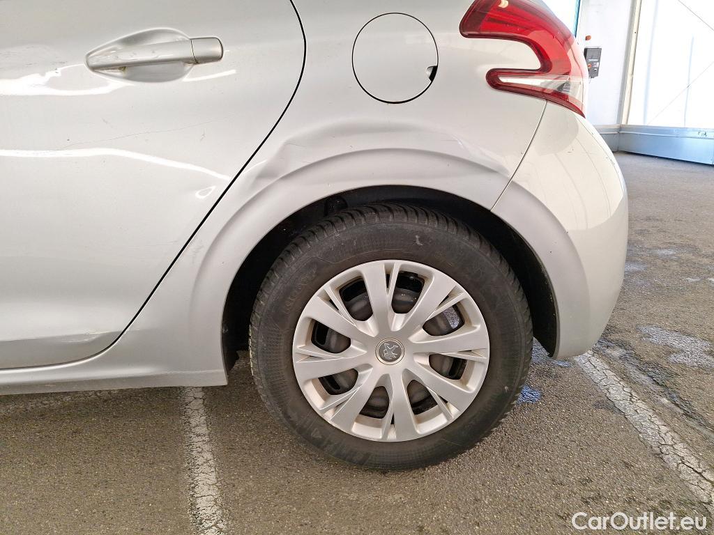  Peugeot  208  Active Business 1.6 HDi 75CV BVM5 E6 #104