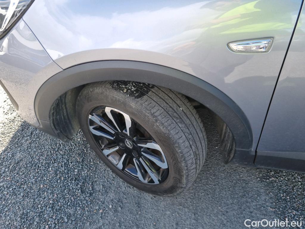  Opel  Crossland  X Elegance Business 1.2 Turbo 110CV BVM6 E6d #9
