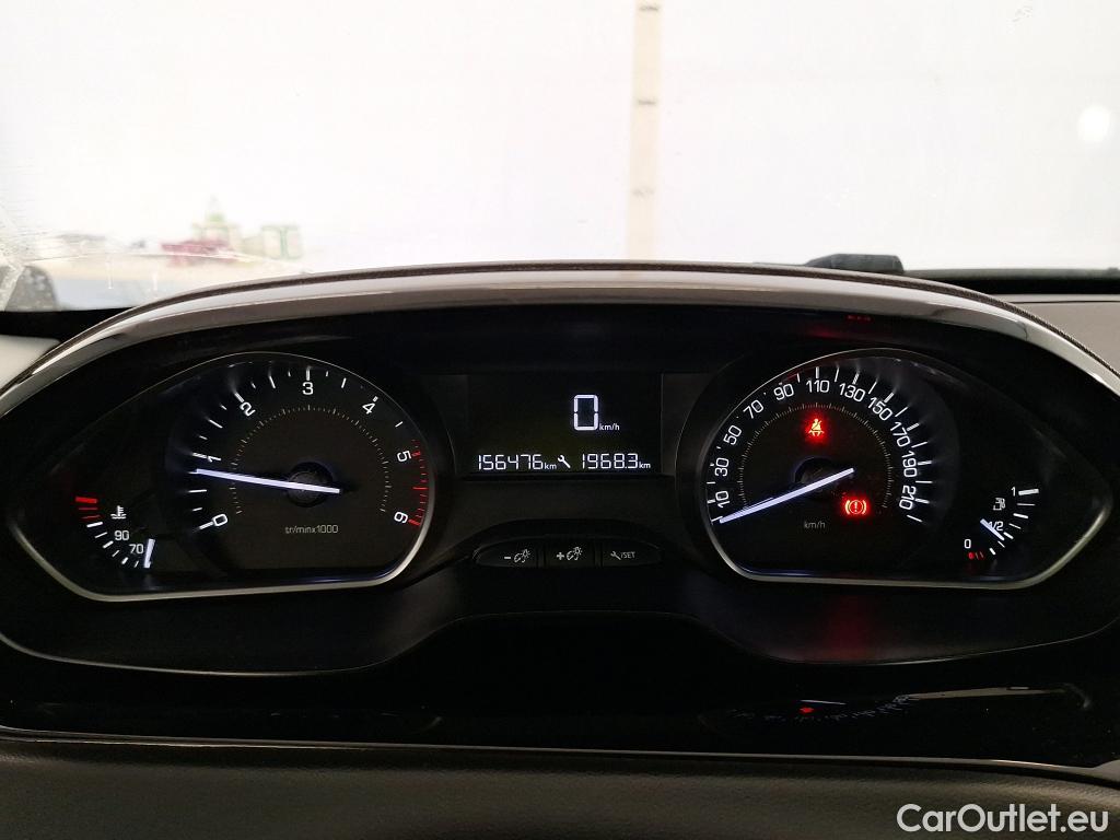  Peugeot  208  Active Business 1.6 HDi 75CV BVM5 E6 #111
