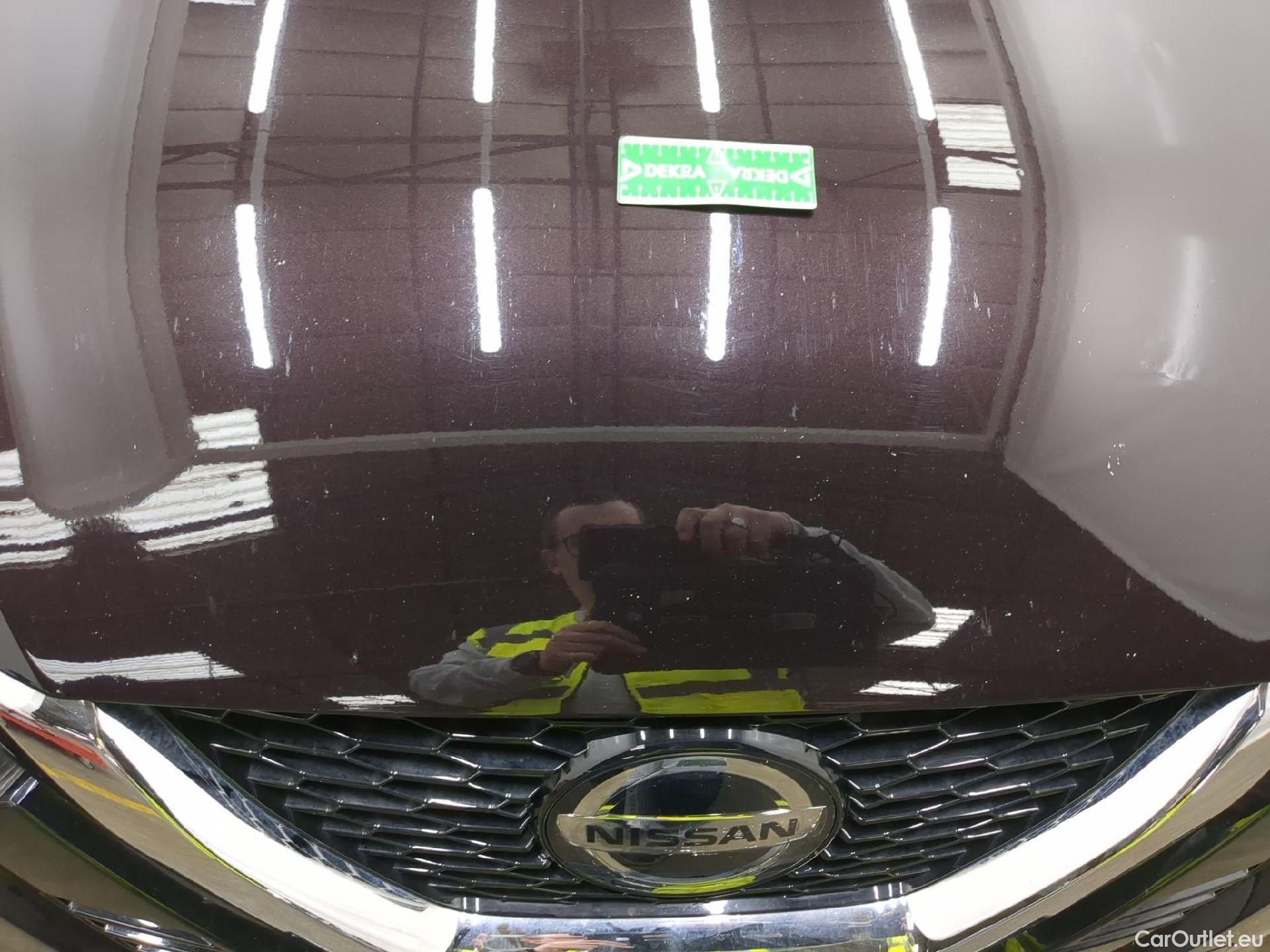  Nissan  Qashqai NISSAN  / 2017 / 5P / Crossover 1.3 DIG-T 160 DCT Business Edition #20
