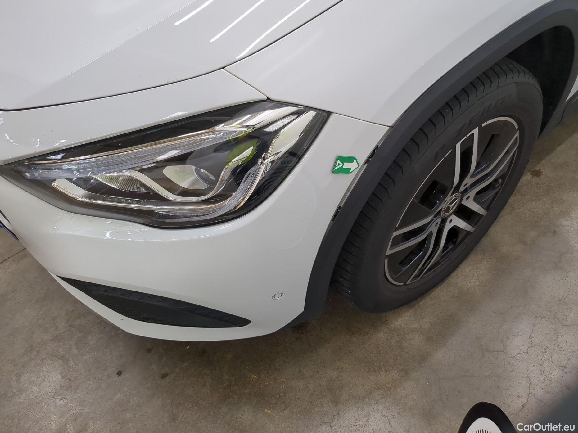  Mercedes  GLA MERCEDES-BENZ  / 2020 / 5P / SUV 2.0  200 D BUSINESS LINE DCT #8