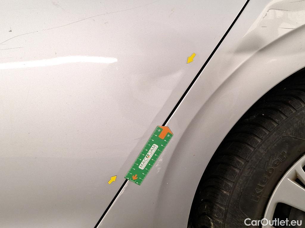  Peugeot  208  Active Business 1.6 HDi 75CV BVM5 E6 #34