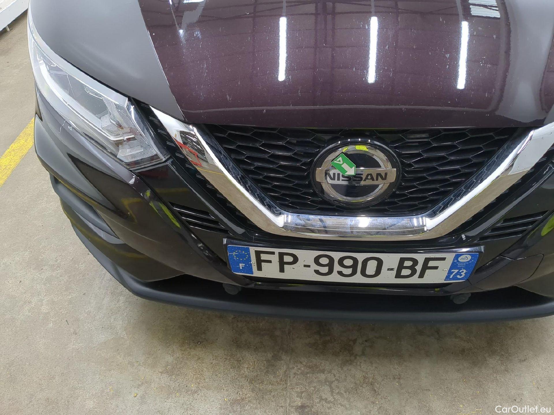  Nissan  Qashqai NISSAN  / 2017 / 5P / Crossover 1.3 DIG-T 160 DCT Business Edition #23