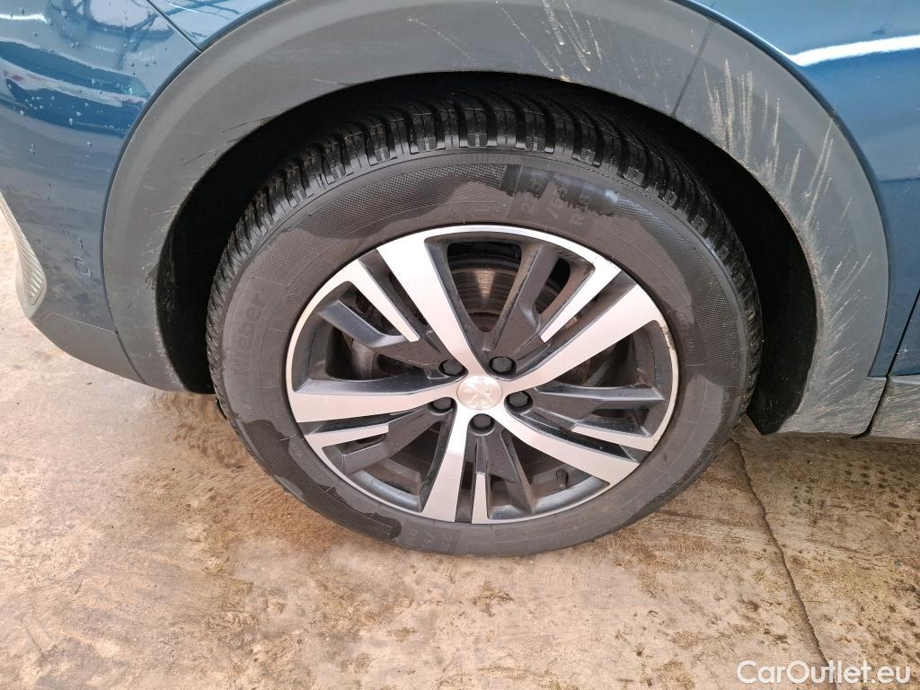  Peugeot  5008  GT Line 1.5 HDi 130CV BVA8 7 Sieges E6dT #19