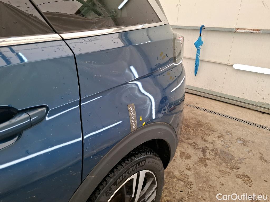  Peugeot  5008  GT Line 1.5 HDi 130CV BVA8 7 Sieges E6dT #17