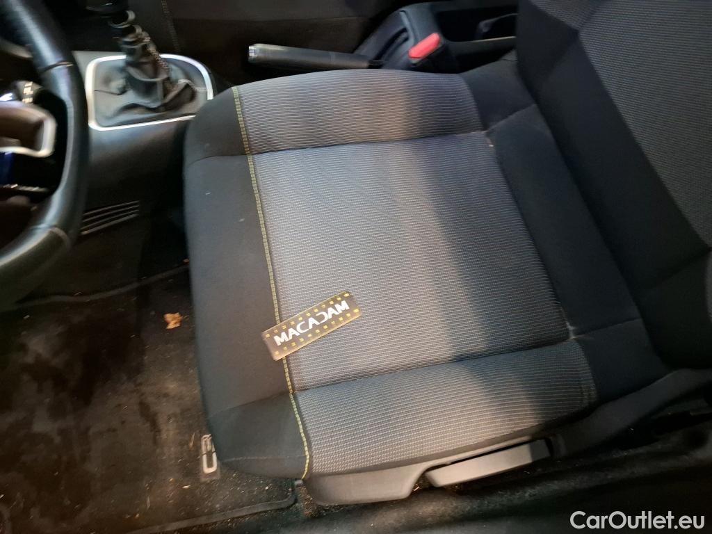  Citroen  C3  Shine 1.2 PureTech 110CV BVM6 E6dT #12