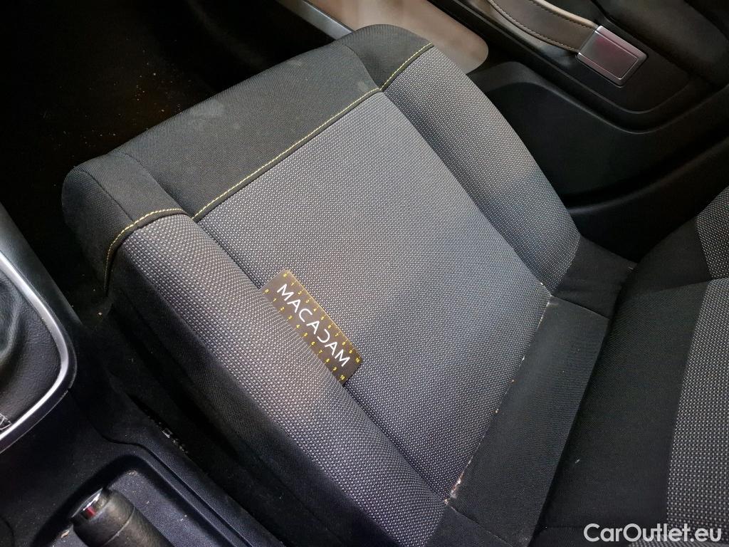  Citroen  C3  Shine 1.2 PureTech 110CV BVM6 E6dT #11