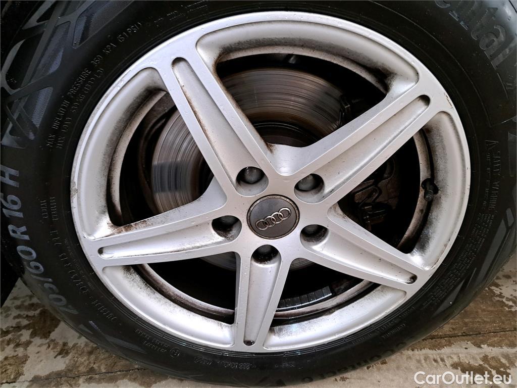  Audi  A4 AUDI  4p Berline 2.0 TDI 150 Business Line #7