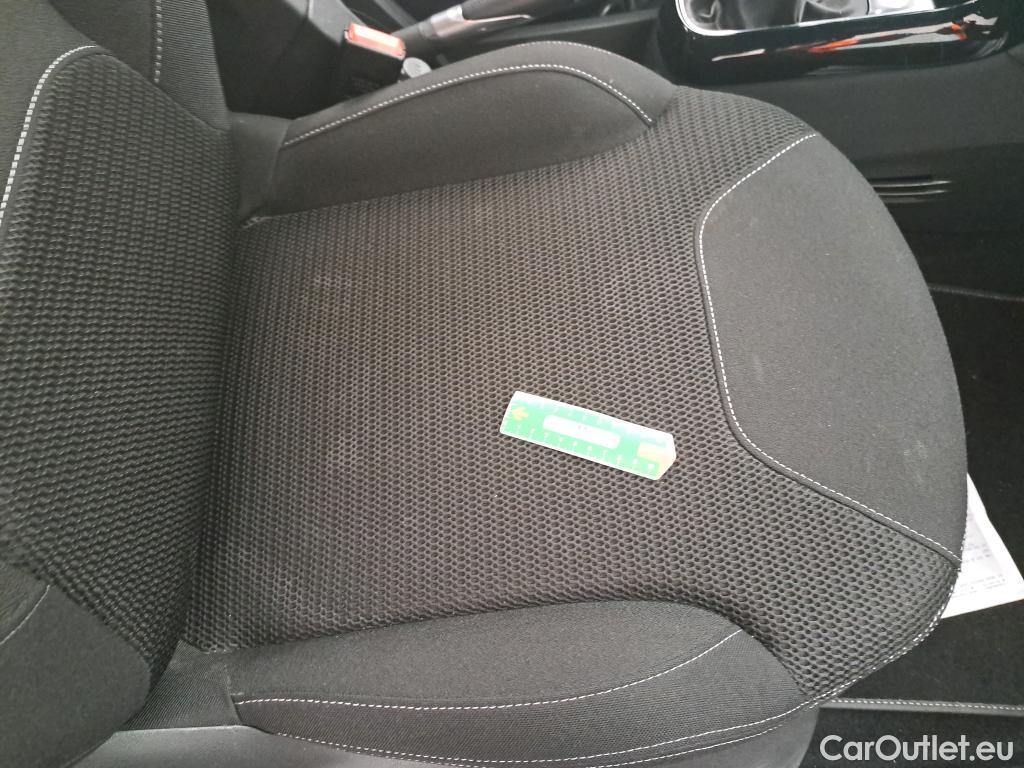  Mazda  3  CONNECTED CHIC 1.2 PureTech 110CV BVM5 E6 #8