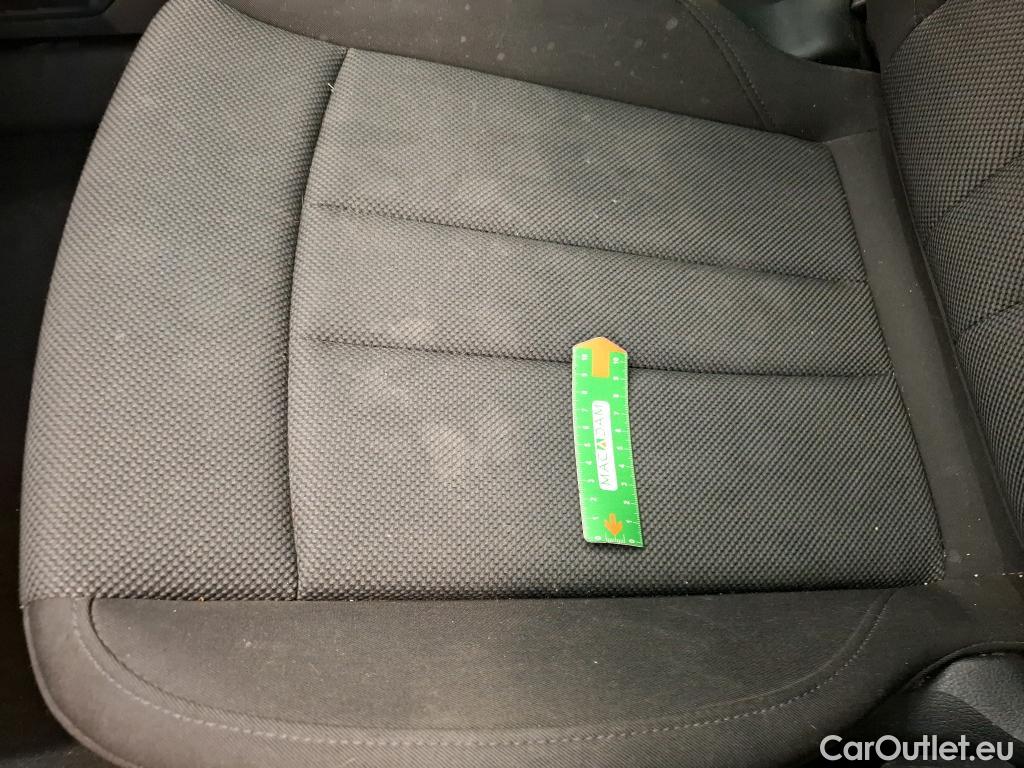  Audi  A4  Avant 30 TDI Business Line 2.0 TDI 135CV BVA7 E6d / BATTERIE FAIBLE DEMARRE AU BOOSTER #14