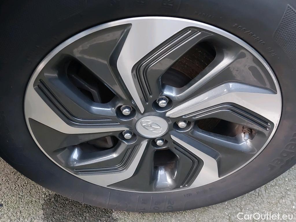  Hyundai  Konna HYUNDAI Kona / 2017 / 5P / SUV 1.6 GDi Hybrid DCT-6 Business / VO RECONDITIONNE - PHOTOS AVANT RECONDITIONNEMENT #14