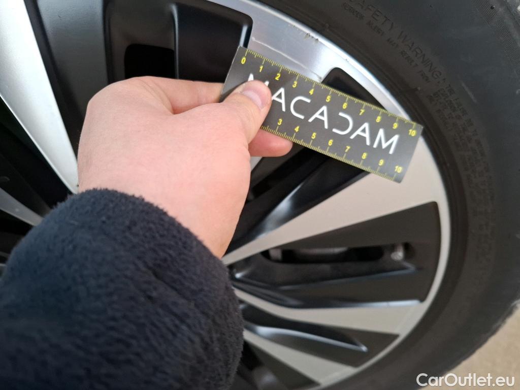  Mercedes  B-Klasse MERCEDES-BENZ Classe B / 2019 / 5P / monospace B 200 d Business Line BA8 #50