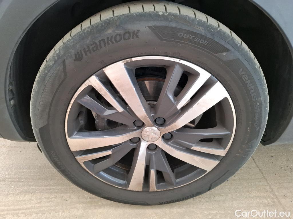  Peugeot  5008  GT Line 1.5 HDi 130CV BVA8 E6dT #27