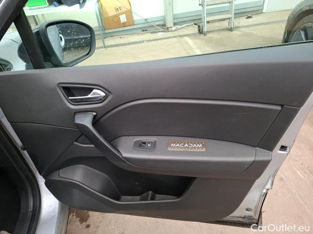  Renault  Captur  II Business 1.5 dCi 115CV BVA7 E6dT #6