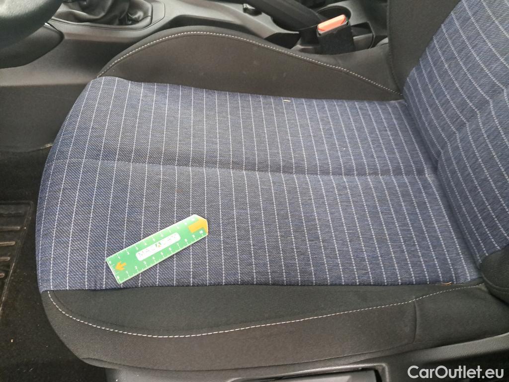  Land Rover  Discovery 208 Like Puretech 75  / VO RECONDITIONNE - PHOTOS AVANT RECONDITIONNEMENT #12