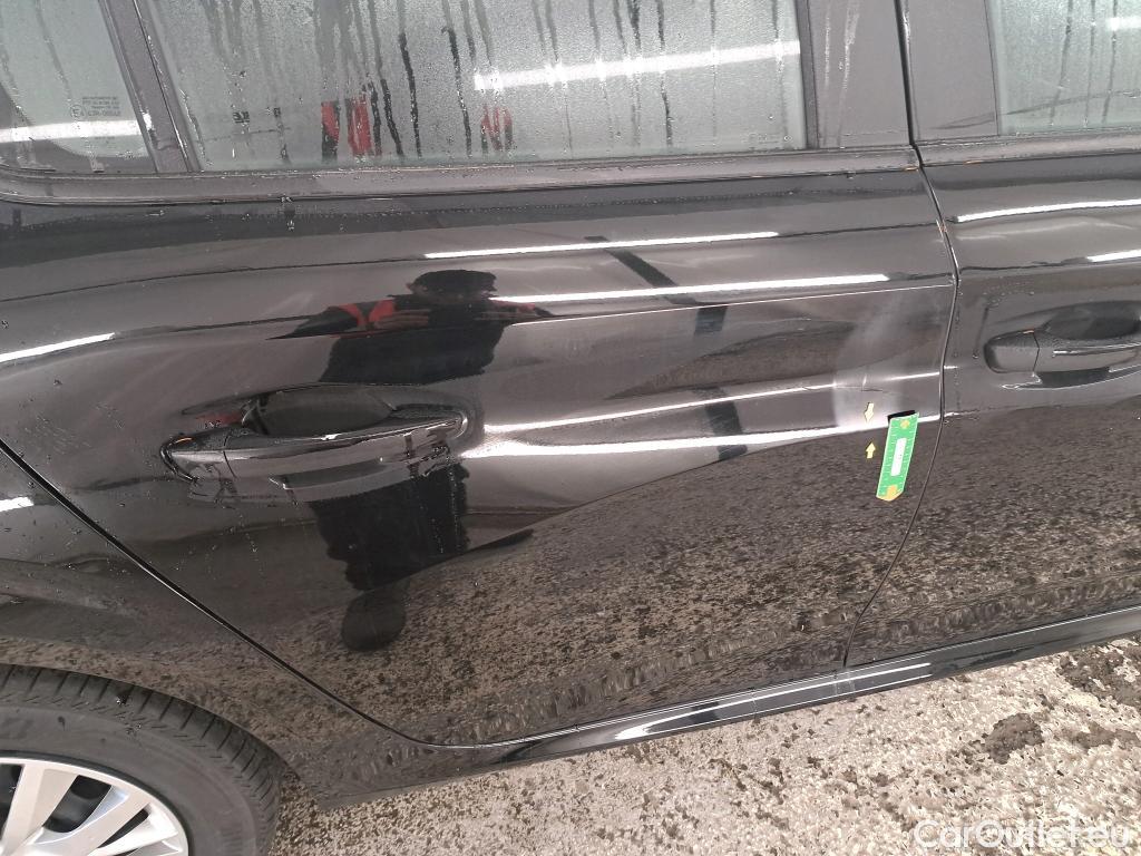  Land Rover  Discovery 208 Like Puretech 75  / VO RECONDITIONNE - PHOTOS AVANT RECONDITIONNEMENT #10