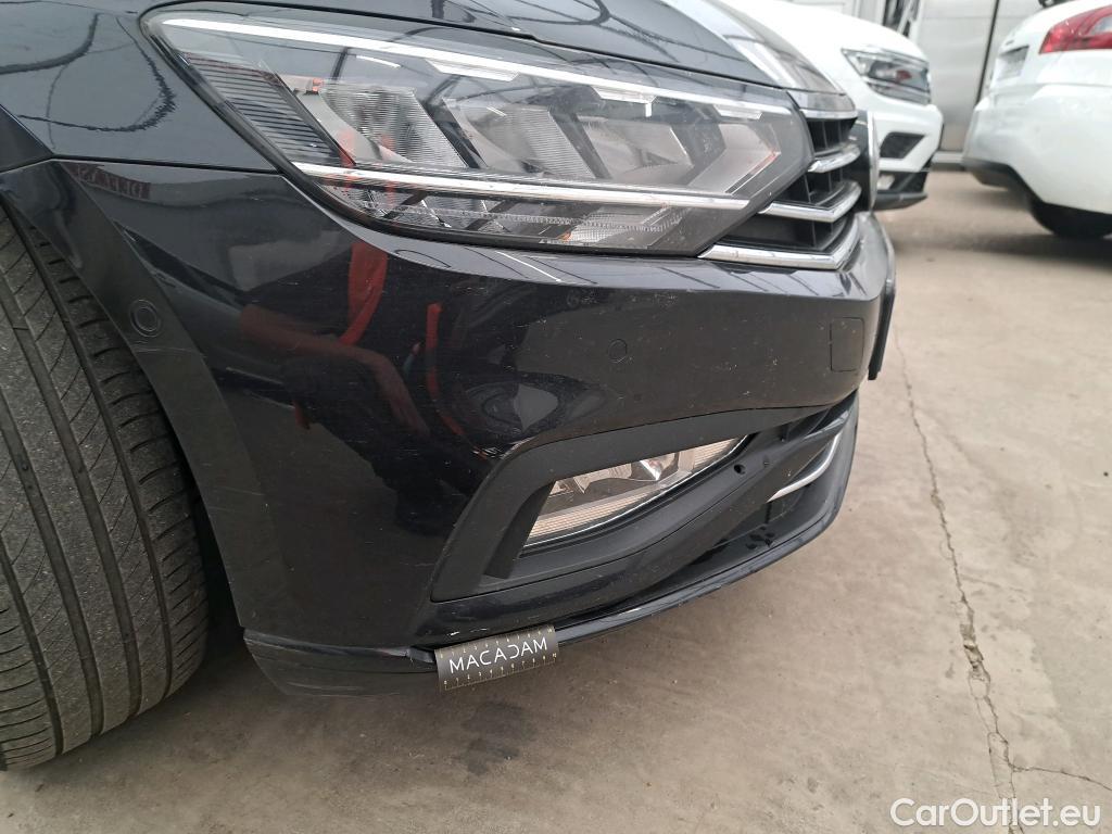  Volkswagen  Passat  Break Business 2.0 TDI 150CV BVA7 E6dT / VO RECONDITIONNE - PHOTOS AVANT RECONDITIONNEMENT #1