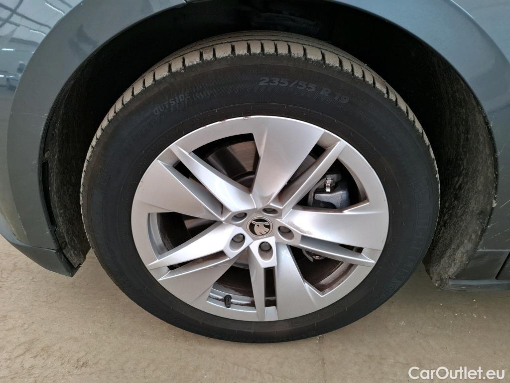  Skoda  ENYAQ  iV 80 Loft 82kWh BVA #24