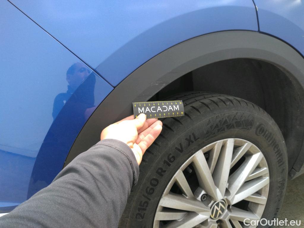  Volkswagen  T-ROC  United 2.0 TDI 115CV BVM6 E6d #29