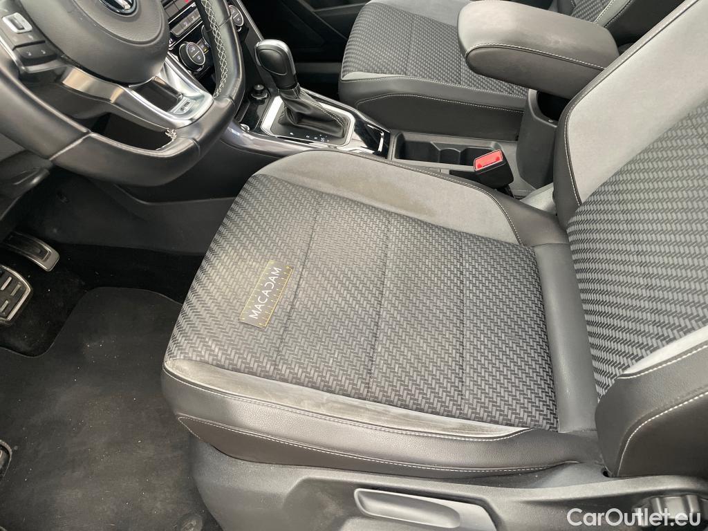  Volkswagen  T-ROC VOLKSWAGEN  / 2017 / 5P / SUV 1.5 TSI 150 EVO R-LINE DSG7 / VO RECONDITIONNE - PHOTOS AVANT RECONDITIONNEMENT #6