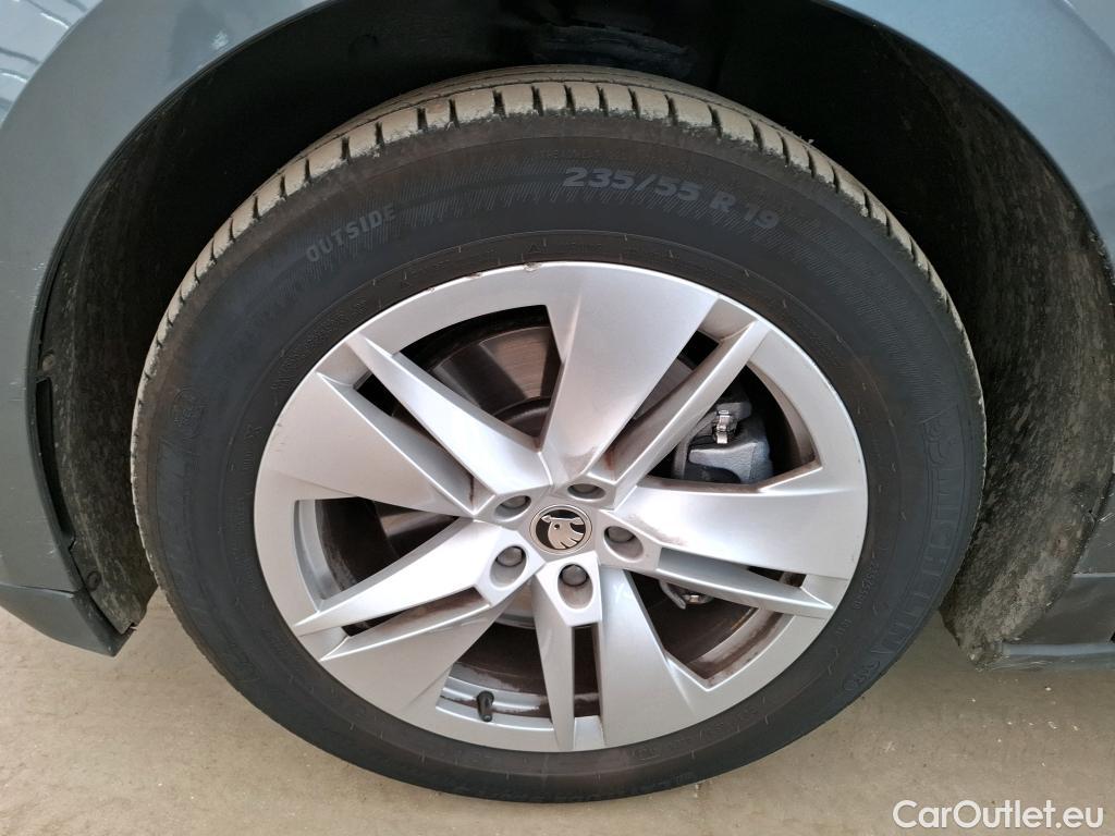  Skoda  ENYAQ  iV 80 Loft 82kWh BVA #36
