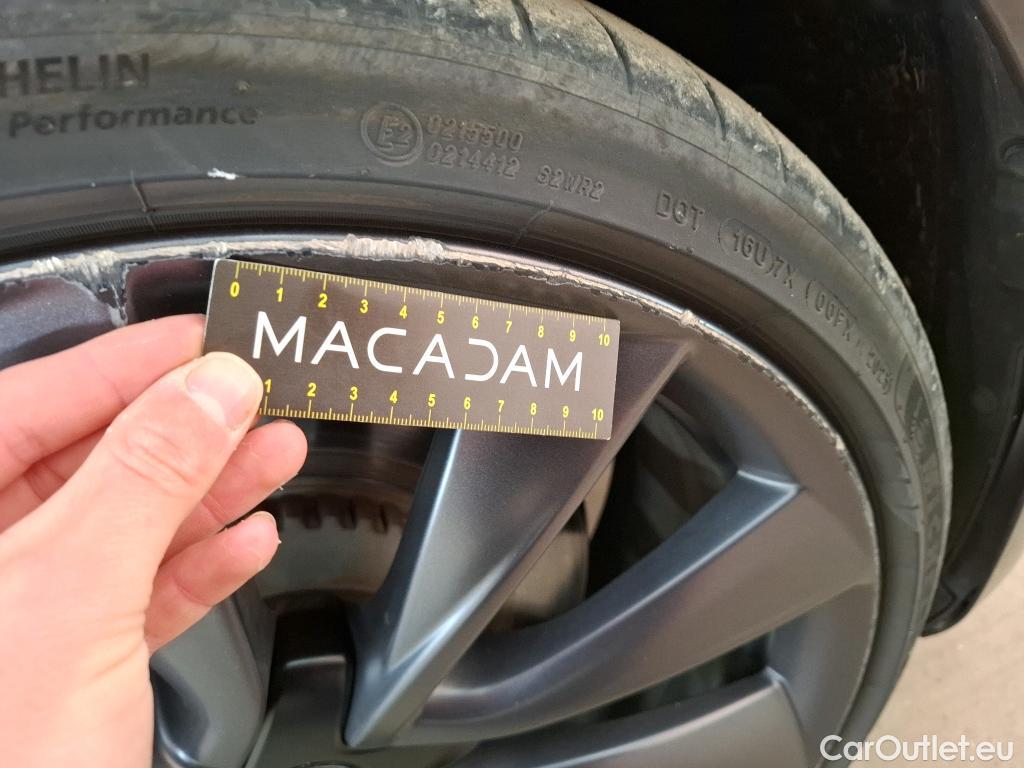  Tesla  Model 3 TESLA  / 2018 / 4P / Berline Performance with PUP AWD with Upgrade #24