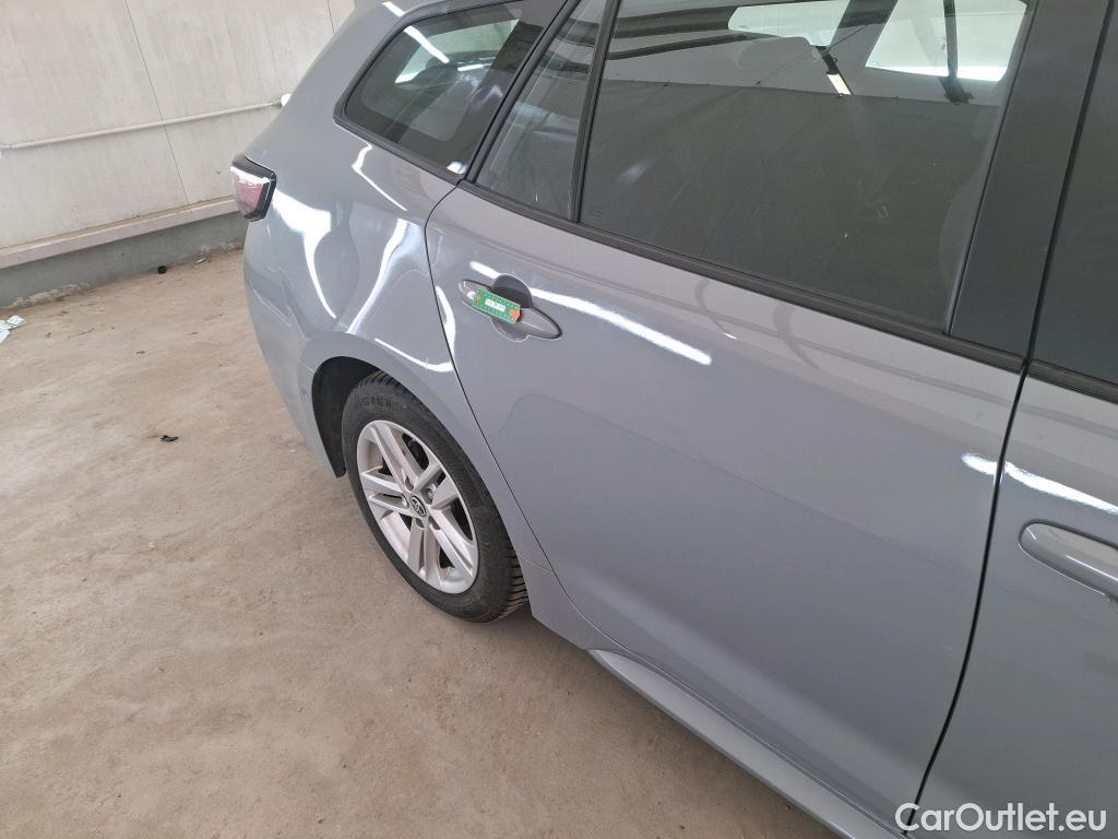  Toyota  Corolla TOYOTA  Touring Sports / 2018 / 5P / Break Hybride 122h Dynamic Business Beyond Zer #39