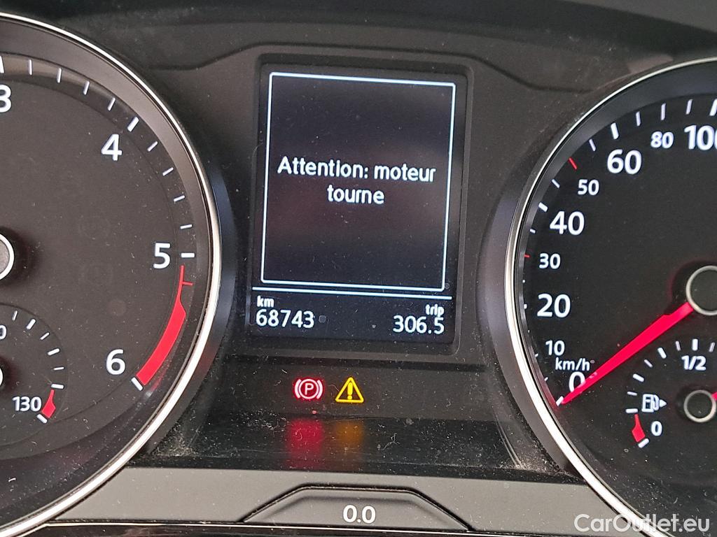  Volkswagen  Passat  Break Business 2.0 TDI 150CV BVA7 E6dT / VO RECONDITIONNE - PHOTOS AVANT RECONDITIONNEMENT #7