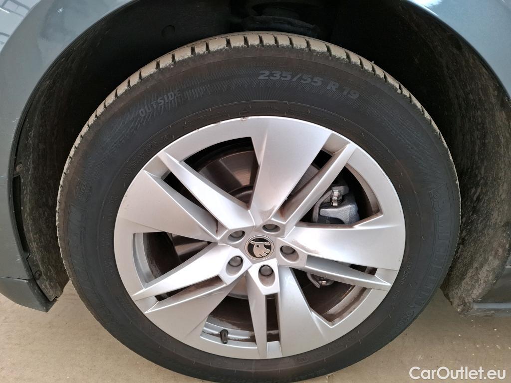  Skoda  ENYAQ  iV 80 Loft 82kWh BVA #37