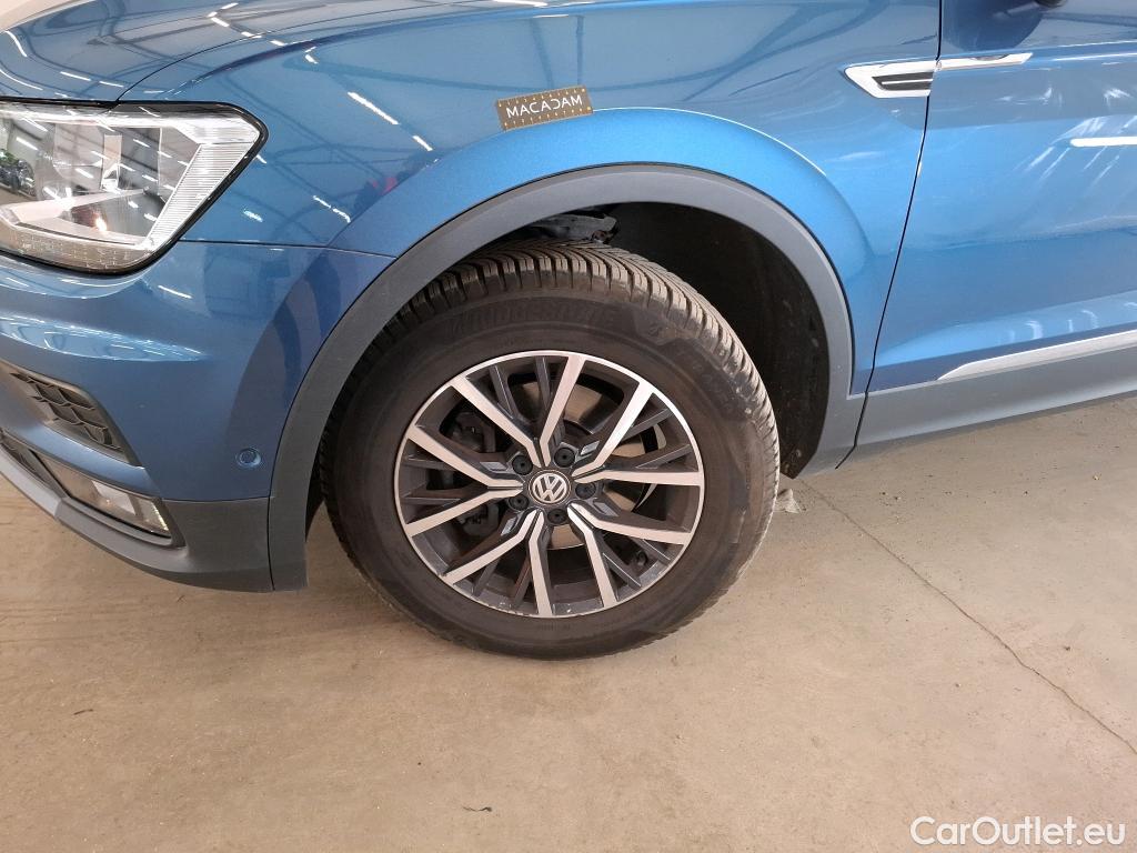  Volkswagen  Tiguan  Allspace Confortline Business 2.0 TDI 150CV BVA7 7 Sieges E6dT #18