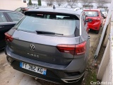  Volkswagen  T-ROC VOLKSWAGEN  / 2017 / 5P / SUV 1.5 TSI 150 EVO CARAT DSG7 #3