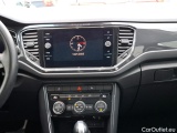  Volkswagen  T-ROC VOLKSWAGEN  / 2017 / 5P / SUV 1.5 TSI 150 EVO CARAT DSG7 #10