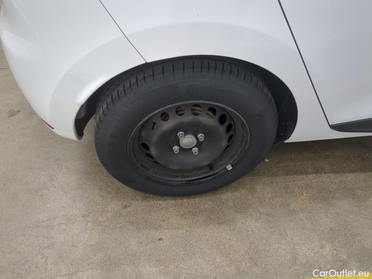  Renault  Clio  IV Air MediaNav 1.5 dCi 90CV BVM5 E6 #3